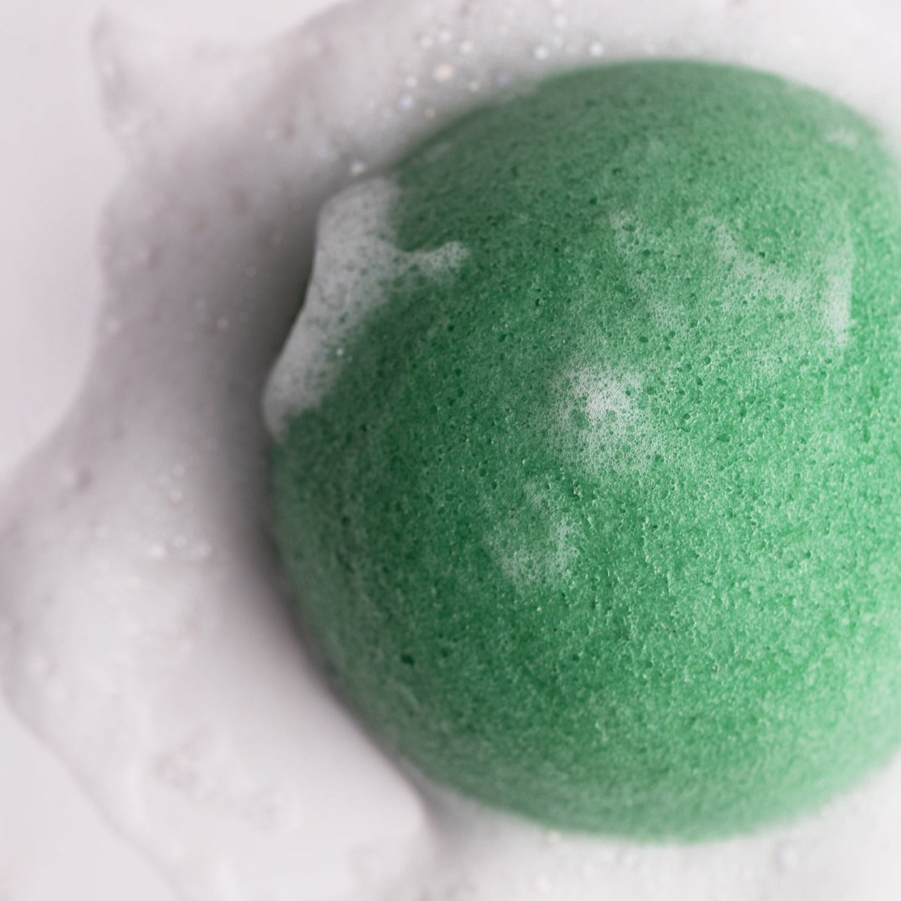 Matcha Konjac Exfoliating Sponge